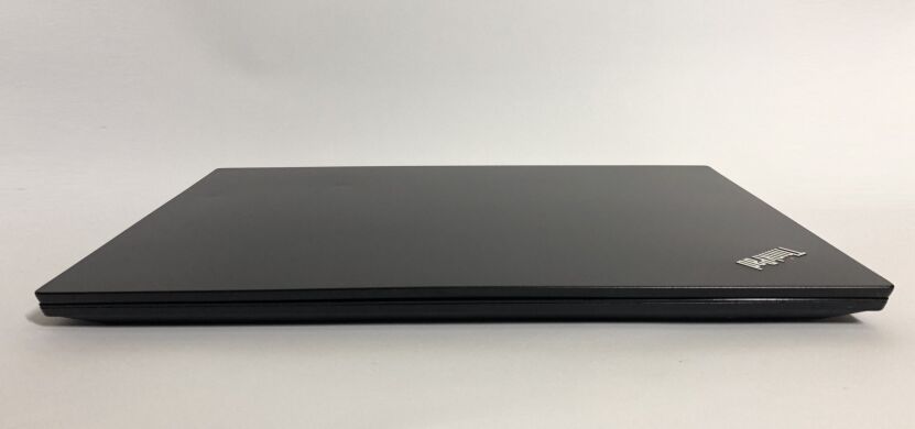 Ігровий ноутбук Б-клас Lenovo ThinkPad E580 / 15.6" (1920x1080) IPS / Intel Core i7-8550U (4 (8) ядра по 1.8 - 4.0 GHz) / 16 GB DDR4 / 256 GB SSD / AMD Radeon RX 550, 2 GB GDDR5, 128-bit / WebCam / Win 11 Pro