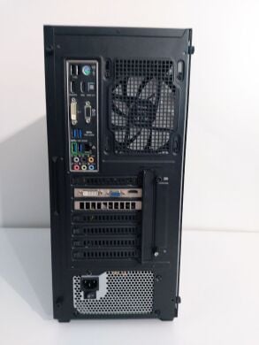 Комплект ПК: DeepCool CC560 Tower / Intel Core i5-4590 (4 ядра по 3.3 - 3.7 GHz) / 16 GB DDR3 / 128 GB SSD + 500 GB HDD + 1000 GB HDD / nVidia GeForce GTX 560, 3 GB GDDR5, 192-bit + Монитор LG 24MB37PM-B / 24" (1920x1080) IPS + Клавиатура, мышка, кабели Комплект ПК: DeepCool CC560 Tower / Intel Core i5-4590 (4 ядра по 3.3 - 3.7 GHz) / 16 GB DDR3 / 128 GB SSD + 500 GB HDD + 1000 GB HDD / nVidia GeForce GTX 560, 3 GB GDDR5, 192-bit + Монитор LG 24MB37PM-B / 24" (1920x1080) IPS + Клавиатура, мышка, кабели