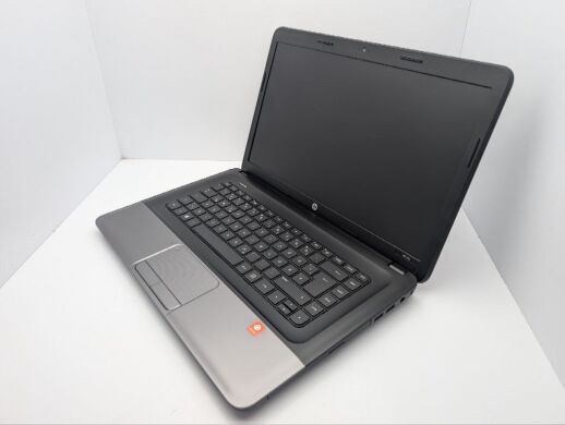 Ноутбук HP 255 G1 / 15.6" (1366x768) TN / AMD E2-1800 (2 ядра по 1.7 GHz) / 6 GB DDR3 / 500 GB HDD / AMD Radeon HD 7340 Graphics / WebCam / DVD-ROM