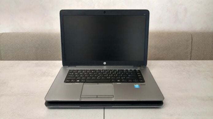 Ноутбук HP Elitebook 850 G1 / 15.6" (1920x1080) TN / Intel Core i5-4300U (2 (4) ядра по 1.9 - 2.9 GHz) / 16 GB DDR3 / 256 GB SSD / Intel&nbsp;HD Graphics 4400 / WebCam