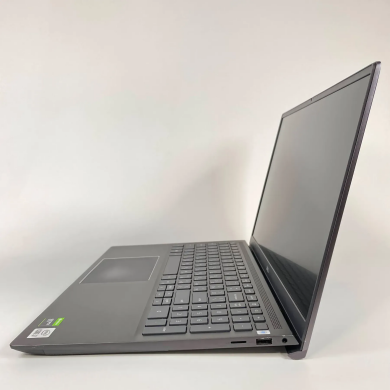 Игровой ноутбук Б-класс Dell Vostro 7500 / 15.6" (1920x1080) IPS / Intel Core i7-10750H (6 (12) ядер по 2.6 - 5.0 GHz) / 16 GB DDR4 / 512 GB SSD / nVidia GeForce GTX 1650 Ti, 4 GB GDDR6, 128-bit / WebCam / TouchID Игровой ноутбук Б-класс Dell Vostro 7500 / 15.6" (1920x1080) IPS / Intel Core i7-10750H (6 (12) ядер по 2.6 - 5.0 GHz) / 16 GB DDR4 / 512 GB SSD / nVidia GeForce GTX 1650 Ti, 4 GB GDDR6, 128-bit / WebCam / TouchID