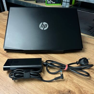 Игровой ноутбук Б-класс HP Pavilion Gaming 15-cx0812no / 15.6" (1920x1080) IPS / Intel Core i5-8300H (4 (8) ядра по 2.3 - 4.0 GHz) / 16 GB DDR4 / 256 GB SSD M.2 / nVidia GeForce GTX 1050 Ti, 4 GB GDDR5, 128-bit / WebCam / HDMI