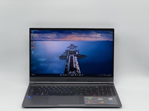 Игровой ультрабук Б-класс Maingear Vector Pro MG-VCP15l-3070 / 15.6" (1920x1080) IPS / Intel Core i7-11800H (8 (16) ядер по 2.3 - 4.6 GHz) / 32 GB DDR4 / 960 GB SSD / nVidia GeForce RTX 3070, 8 GB GDDR6, 256-bit / WebCam 