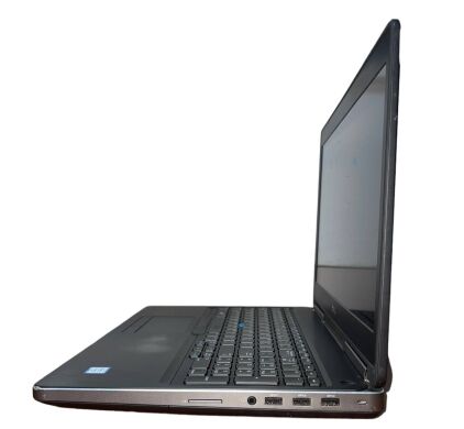 Мобільна робоча станція Б-клас Dell Precision 7510 / 15.6" (1920x1080) IPS / Intel Core i7-6820HQ (4 (8) ядра по 2.7 - 3.6 GHz) / 16 GB DDR4 / 256 GB SSD + 500 GB HDD / nVidia Quadro M1000M, 2 GB GDDR5, 128-bit / HDMI / Windows 10 Pro