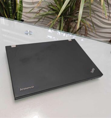 Мобильная рабочая станция Б-класс Lenovo ThinkPad W530 / 15.6" (1920x1080) TN / Intel Core i7-3720QM (4 (8) ядра по 2.6 - 3.6 GHz) / 16 GB DDR3 / 750 GB HDD / nVidia Quadro K1000M, 2 GB GDDR3, 128-bit / WebCam / DVD-ROM / VGA