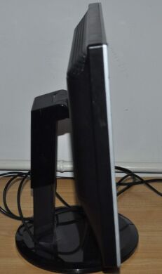 Монитор Б-класс AOC 2219P2 / 22" (1680x1050) TN / VGA, DVI / Встроенные колонки 2x 1W / VESA 100x100