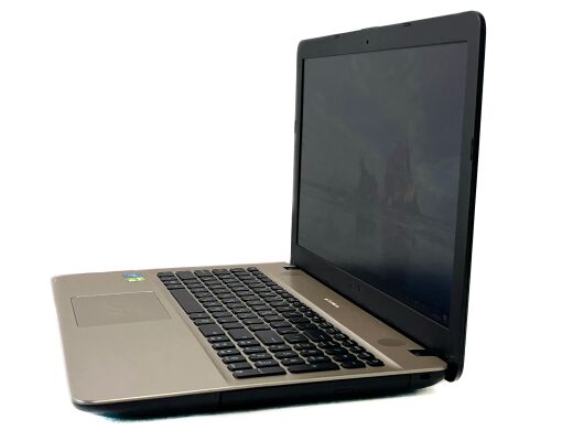Ноутбук Asus X541U / 15.6" (1366x768) TN / Intel Core i3-7100U (2 (4) ядра по 2.4 GHz) / 4 GB DDR3 / 120 GB SSD / nVidia GeForce 920MX, 2 GB DDR3, 64-bit / WebCam