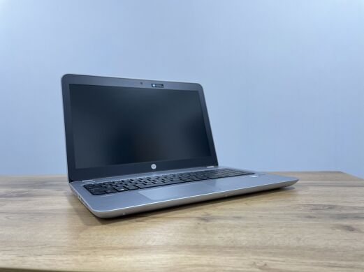 Ноутбук HP ProBook 450 G4 / 15.6" (1920x1080) TN / Intel Core i5-7200U (2 (4) ядра по 2.5 - 3.1 GHz) / 16 GB DDR4 / 256 GB SSD + 500 GB HDD / Intel HD Graphics 620 / WebCam / DVD-RW / Windows 10 PRO