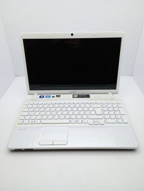 Ноутбук Sony VPC3L / 15.6" (1366x768) TN / Intel Core i5-2450M (2 (4) ядра по 2.5 - 3.1 GHz) / 6 GB DDR3 / 1000 GB HDD / nVidia GeForce 410M, 1 GB GDDR3, 64-bit / WebCam