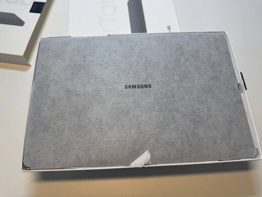 Новый планшет Samsung Galaxy Tab A9+ (SM-X218U) / 11" (1920x1200) TFT / Qualcomm Snapdragon 695 (8 ядер по 1.8 - 2.2 GHz) / 4 GB RAM / 64 GB Memory / Qualcomm Adreno 619 / 5G