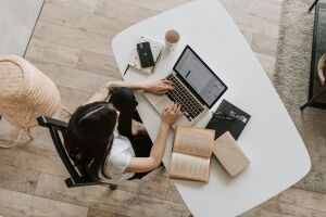 Обзор ноутбуков для удалённой работы до 18 000 грн – ассортимент в Черновцах