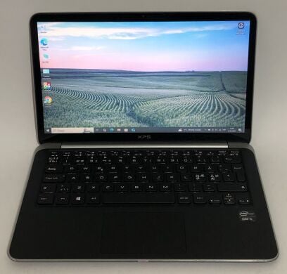 Ультрабук Б-класс Dell XPS 13 L322X / 13.3" (1366x768) TN / Intel Core i5-3337U (2 (4) ядра по 1.8 - 2.7 GHz) / 4 GB DDR3 / 128 GB SSD / Intel HD Graphics 4000 / WebCam / Win 10 Pro