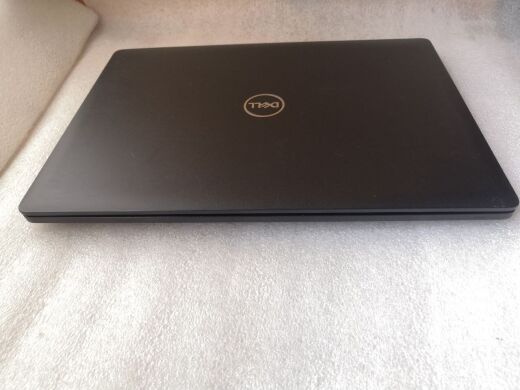 Ультрабук Dell Latitude 3480 / 14'' (1920x1080) TN / Intel Core i5-6200U (2 (4) ядра по 2.3 - 2.8 GHz) / 8 GB DDR4 / 128 GB SSD M.2 / AMD Radeon R5 M430, 2 GB DDR3, 64-bit / WebCam 