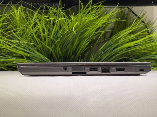 Ультрабук Lenovo ThinkPad T460 / 14" (1920x1080) IPS / Intel Core i5-6200U (2 (4) ядра по 2.3 - 2.8 GHz) / 8 GB DDR3 / 480 GB SSD / Intel HD Graphics 520 / WebCam Ультрабук Lenovo ThinkPad T460 / 14" (1920x1080) IPS / Intel Core i5-6200U (2 (4) ядра по 2.3 - 2.8 GHz) / 8 GB DDR3 / 480 GB SSD / Intel HD Graphics 520 / WebCam