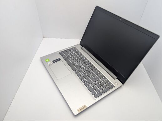 Ноутбук Lenovo IdeaPad 3 15IM / 15.6" (1920x1080) IPS / Intel Pentium Gold 6405U (2 (4) ядра по 4.1 GHz) / 8 GB DDR4 / 250 GB SSD / nVidia GeForce MX130, 2 GB GDDR5, 64-bit / WebCam