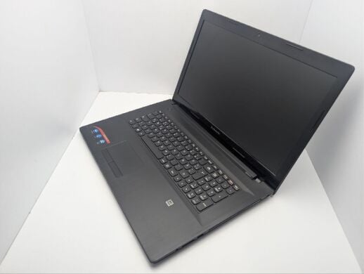 Ноутбук Lenovo G70-80 / 17.3" (1600x900) TN / Intel Pentium 3825U (2 (4) ядра по 1.9 GHz) / 6 GB DDR3 / 320 GB HDD / Intel HD Graphics / WebCam / DVD-ROM