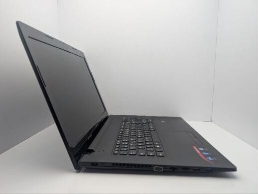 Ноутбук Lenovo G70-80 / 17.3" (1600x900) TN / Intel Pentium 3825U (2 (4) ядра по 1.9 GHz) / 6 GB DDR3 / 320 GB HDD / Intel HD Graphics / WebCam / DVD-ROM