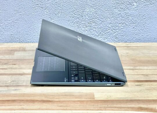 Ультрабук-трансформер Asus ZenBook Flip UX363EA / 13.3" (1920x1080) IPS Touch / Intel Core i7-1165G7 (4 (8) ядра по 2.8 - 4.7 GHz) / 16 GB DDR4 / 1000 GB SSD / Intel Iris Xe Graphics / WebCam / Win 11 Home