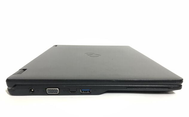 Ноутбук Б-класс Fujitsu LifeBook E549 / 14" (1920x1080) IPS / Intel Core i5-8265U (4 (8) ядра по 1.6 - 3.9 GHz) / 8 GB DDR4 / 256 GB SSD / Intel UHD Graphics / WebCam / Win 10 Pro