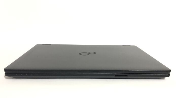 Ноутбук Б-класс Fujitsu LifeBook E549 / 14" (1920x1080) IPS / Intel Core i5-8265U (4 (8) ядра по 1.6 - 3.9 GHz) / 8 GB DDR4 / 256 GB SSD / Intel UHD Graphics / WebCam / Win 10 Pro