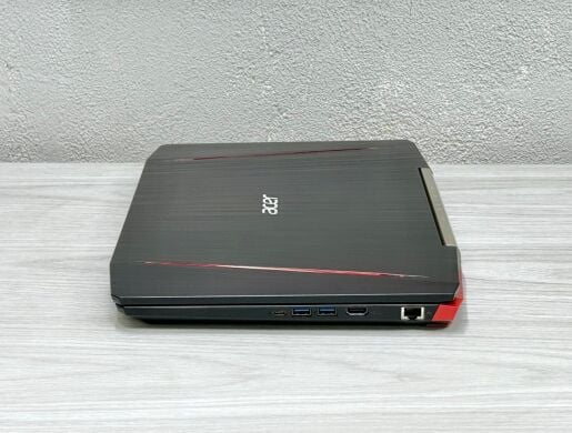 Игровой ноутбук Acer Aspire VX5-591G / 15.6" (1920x1080) IPS / Intel Core i5-7300HQ (4 ядра по 2.5 - 3.5 GHz) / 16 GB DDR4 / 256 GB SSD M.2 / nVidia GeForce GTX 1050 Ti, 4 GB GDDR5, 128-bit / WebCam / Win 10