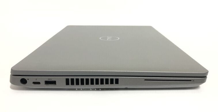 Мобильная рабочая станция Dell Precision 3551 / 15.6" (1920x1080) IPS / Intel Core i7-10750H (6 (12) ядер по 2.6 - 5.0 GHz) / 32 GB DDR4 / 512 GB SSD NVMe / nVidia Quadro P620, 4 GB GDDR5, 128-bit / WebCam / Win 10 Pro Мобильная рабочая станция Dell Precision 3551 / 15.6" (1920x1080) IPS / Intel Core i7-10750H (6 (12) ядер по 2.6 - 5.0 GHz) / 32 GB DDR4 / 512 GB SSD NVMe / nVidia Quadro P620, 4 GB GDDR5, 128-bit / WebCam / Win 10 Pro