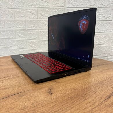 Ігровий ноутбук Б-клас MSI GF75 Thin 10SCSXR / 17.3" (1920x1080) IPS / Intel Core i5-10300H (4 (8) ядра по 2.5 - 4.5 GHz) / 16 GB DDR4 / 512 GB SSD / nVidia GeForce GTX 1650 Ti, 4 GB GDDR6, 128-bit / WebCam
