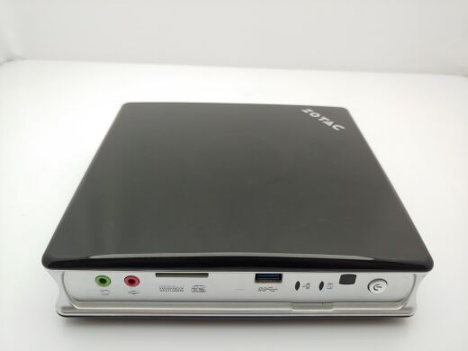 Компьютер Zotac ZBOX-ID88 Mini PC / Intel Core i3-3220T (2 (4) ядра по 2.8 GHz) / 8 GB DDR3 / 750 GB HDD / USB 3.0 / HDMI / Wi-Fi Компьютер Zotac ZBOX-ID88 Mini PC / Intel Core i3-3220T (2 (4) ядра по 2.8 GHz) / 8 GB DDR3 / 750 GB HDD / USB 3.0 / HDMI / Wi-Fi