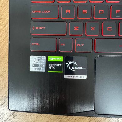 Ігровий ноутбук Б-клас MSI GF75 Thin 10SCSXR / 17.3" (1920x1080) IPS / Intel Core i5-10300H (4 (8) ядра по 2.5 - 4.5 GHz) / 16 GB DDR4 / 512 GB SSD / nVidia GeForce GTX 1650 Ti, 4 GB GDDR6, 128-bit / WebCam