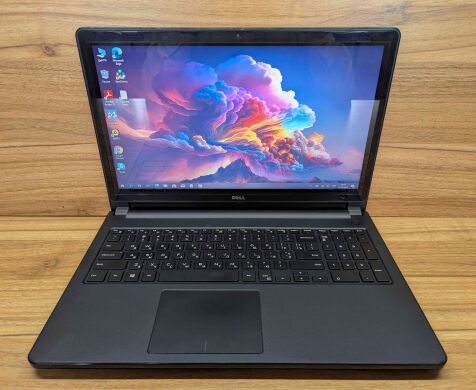 Ноутбук Dell Inspiron 5558 / 15.6" (1366x768) TN Touch / Intel Core i3-4030U (2 (4) ядра по 1.9 GHz) / 8 GB DDR3 / 240 GB SSD / Intel HD Graphics 4400 / WebCam / Windows 10 Ноутбук Dell Inspiron 5558 / 15.6" (1366x768) TN Touch / Intel Core i3-4030U (2 (4) ядра по 1.9 GHz) / 8 GB DDR3 / 240 GB SSD / Intel HD Graphics 4400 / WebCam / Windows 10