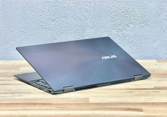 Ультрабук-трансформер Asus ZenBook Flip UX363EA / 13.3" (1920x1080) IPS Touch / Intel Core i7-1165G7 (4 (8) ядра по 2.8 - 4.7 GHz) / 16 GB DDR4 / 1000 GB SSD / Intel Iris Xe Graphics / WebCam / Win 11 Home