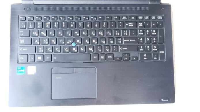 Ультрабук Б-клас Toshiba Dynabook Tecra A50-J / 15.6" (1920x1080) IPS Touch / Intel Core i7-1165G7 (4 (8) ядер по 4.7 GHz) / 16 GB DDR4 / 512 GB SSD / Intel Iris Xe Graphics / WebCam Ультрабук Б-клас Toshiba Dynabook Tecra A50-J / 15.6" (1920x1080) IPS Touch / Intel Core i7-1165G7 (4 (8) ядер по 4.7 GHz) / 16 GB DDR4 / 512 GB SSD / Intel Iris Xe Graphics / WebCam