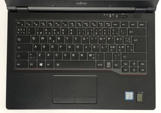 Ноутбук Б-класс Fujitsu LifeBook E549 / 14" (1920x1080) IPS / Intel Core i5-8265U (4 (8) ядра по 1.6 - 3.9 GHz) / 8 GB DDR4 / 256 GB SSD / Intel UHD Graphics / WebCam / Win 10 Pro