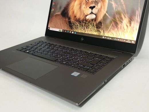 Мобильная рабочая станция Б-класс HP ZBook Studio G5 / 15.6" (1920x1080) IPS / Intel Xeon E-2176M (6 (12) ядер по 2.7 - 4.4 GHz) / 32 GB DDR4 / 512 GB SSD NVMe / nVidia Quadro P1000, 4 GB DDR5, 128-bit / WebCam / Win 10 Pro
