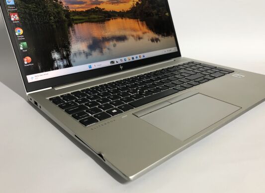 Игровой ультрабук Б-класс HP EliteBook 850 G7 / 15.6" (1920x1080) IPS / Intel Core i7-10610U (4 (8) ядра по 1.8 - 4.9 GHz) / 16 GB DDR4 / 256 GB SSD NVMe / nVidia GeForce MX250, 2 GB GDDR5, 64-bit / WebCam / Win 11 Pro