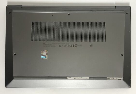 Мобільна рабоча станція Б-клас HP ZBook Firefly 14 G8 / 14" (1920x1080) IPS / Intel Core i7-1165G7 (4 (8) ядра по 2.8 - 4.7 GHz) / 32 GB DDR4 / 512 GB SSD NVMe / nVidia Quadro T500, 4 GB GDDR6, 64-bit / WebCam / Win 10 Pro