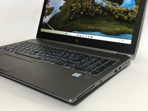 Мобільна робоча станція HP Zbook 15 G5 / 15.6'' (1920x1080) IPS / Intel Core i7-8850H (6 (12) ядра по 2.6 - 3.4 GHz) / 32 GB DDR4 / 512 GB SSD NVMe / nVidia Quadro P2000, 4 GB GDDR5, 128-bit / WebCam / Win 11 Pro Мобільна робоча станція HP Zbook 15 G5 / 15.6'' (1920x1080) IPS / Intel Core i7-8850H (6 (12) ядра по 2.6 - 3.4 GHz) / 32 GB DDR4 / 512 GB SSD NVMe / nVidia Quadro P2000, 4 GB GDDR5, 128-bit / WebCam / Win 11 Pro