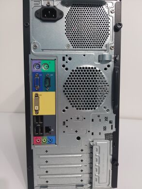 Acer Veriton M2632 Tower / Intel Xeon E3-1225 v3 (4 ядра по 3.2 - 3.6 GHz) / 8 GB DDR3 / 240 GB SSD NEW+500 GB HDD / DVD-RW