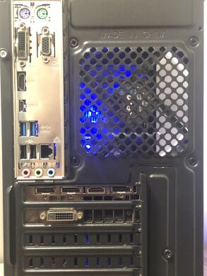 Aerocool Bolt Tower / Intel Core i5-6400 (4 ядра по 2.7 - 3.3 GHz) / 16 GB DDR4 NEW / 120 GB SSD NEW+1000 GB HDD / nVidia GeForce GTX 1060, 3 GB GDDR5, 192-bit / 420W Aerocool Bolt Tower / Intel Core i5-6400 (4 ядра по 2.7 - 3.3 GHz) / 16 GB DDR4 NEW / 120 GB SSD NEW+1000 GB HDD / nVidia GeForce GTX 1060, 3 GB GDDR5, 192-bit / 420W