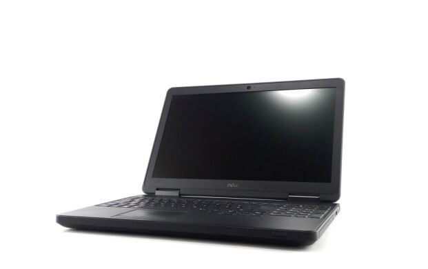 Ноутбук Dell Latitude E5540 / 15.6" (1920x1080) TN / Intel Core i7-4600U (2 (4) ядра по 2.1 - 3.3 GHz) / 8 GB DDR3 / 500 GB HDD / Intel HD Graphics 4400 / WebCam / DVD-ROM
