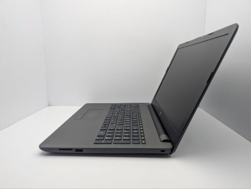 Ноутбук HP 250 G6 / 15.6" (1366x768) TN / Intel Celeron N3060 (2 ядра по 1.6 - 2.48 GHz) / 8 GB DDR3 / 240 GB SSD / Intel Graphics / WebCam Ноутбук HP 250 G6 / 15.6" (1366x768) TN / Intel Celeron N3060 (2 ядра по 1.6 - 2.48 GHz) / 8 GB DDR3 / 240 GB SSD / Intel Graphics / WebCam
