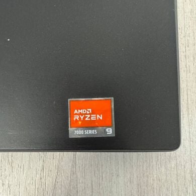 Ігровий ноутбук Б-клас Dell Alienware m16 R1 / 16" (2560x1600) IPS / AMD Ryzen 9 7845HX (12 (24) ядер по 3.0 - 5.2 GHz) / 16 GB DDR5 / 1000 GB SSD / nVidia GeForce RTX 4080, 12 GB GDDR6, 192-bit / WebCam Ігровий ноутбук Б-клас Dell Alienware m16 R1 / 16" (2560x1600) IPS / AMD Ryzen 9 7845HX (12 (24) ядер по 3.0 - 5.2 GHz) / 16 GB DDR5 / 1000 GB SSD / nVidia GeForce RTX 4080, 12 GB GDDR6, 192-bit / WebCam