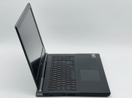 Игровой ноутбук Б-класс Dell Inspiron 15 Gaming 7567 / 15.6" (1920x1080) IPS / Intel Core i5-7300HQ (4 ядра по 2.5 - 3.5 GHz) / 16 GB DDR4 / 120 GB SSD + 500 GB HDD / nVidia GeForce GTX 1050 Ti, 4 GB GDDR5, 128-bit / WebCam