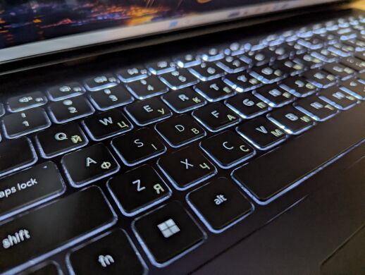 Ігровий ноутбук Dell Vostro 7620 / 16" (1920x1200) IPS / Intel Core i7-12700H (14 (20) ядер по 3.5 - 4.7 GHz) / 16 GB DDR5 / 512 GB SSD / nVidia GeForce RTX 3050 Ti, 4 GB GDDR6, 128-bit / WebCam / Fingerprint / Windows 11