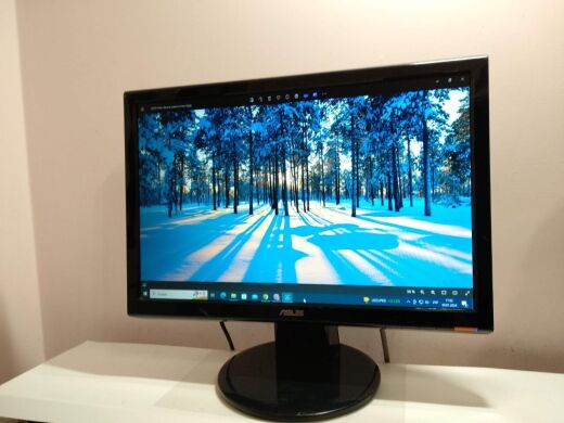 Монітор Б-клас Asus VH196D / 19" (1440x900) TN / VGA / VESA 100x100