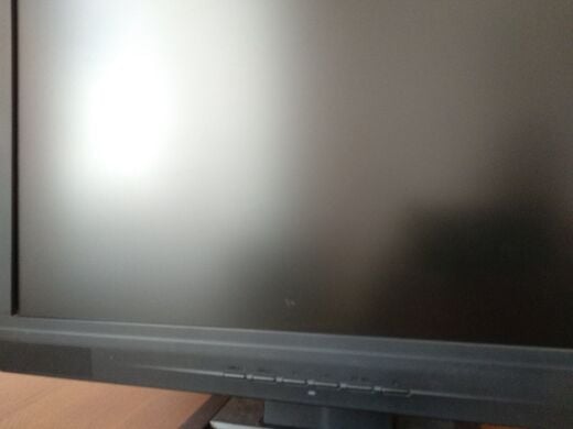 Монітор Б-клас Iiyama ProLite E2202WSV / 22" (1680x1050) TN / VGA / Вбудовані колонки (2x 2W) / VESA 100x100 Монітор Б-клас Iiyama ProLite E2202WSV / 22" (1680x1050) TN / VGA / Вбудовані колонки (2x 2W) / VESA 100x100