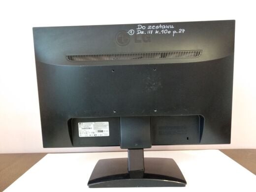 Монитор LG Flatron E2241S-BN / 21.5" (1920x1080) TN / VGA / VESA 75x75