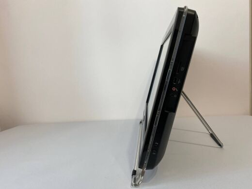 Моноблок Б-класс Triline GB-AEDTK-SI / 21.5" (1920x1080) TN Touch / Intel Core i3-3220 (2 (4) ядра по 3.3 GHz) / 8 GB DDR3 / 240 GB SSD / Intel HD Graphics 2500 / WebCam / DVD-RW / WI-FI