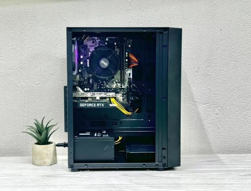Новый игровой ПК Aura Tower / AMD Ryzen 5 3600 (6 (12) ядер по 3.6 - 4.2 GHz) / 16 GB DDR4 / 480 GB SSD / nVidia GeForce RTX 3050, 8 GB GDDR6, 128-bit / 600W