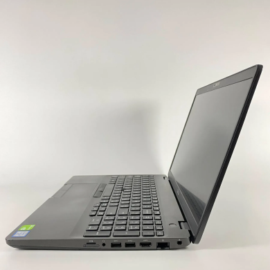 Ультрабук Dell Latitude 5501 / 15.6" (1920x1080) IPS / Intel Core i5-9400H (4 (8) ядра по 2.5 - 4.3 GHz) / 16 GB DDR4 / 256 GB SSD / nVidia GeForce MX150, 2 GB GDDR5, 64-bit / WebCam / SIM